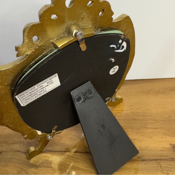 Vintage Style Ornate Gold Table Mirror - Picture 3 of 4